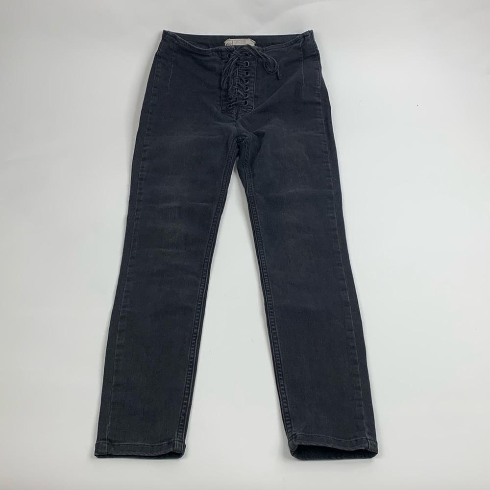 Free People Lace up Skinny Pants Jeans Faded Black Size 26 with stretch FP Boho
